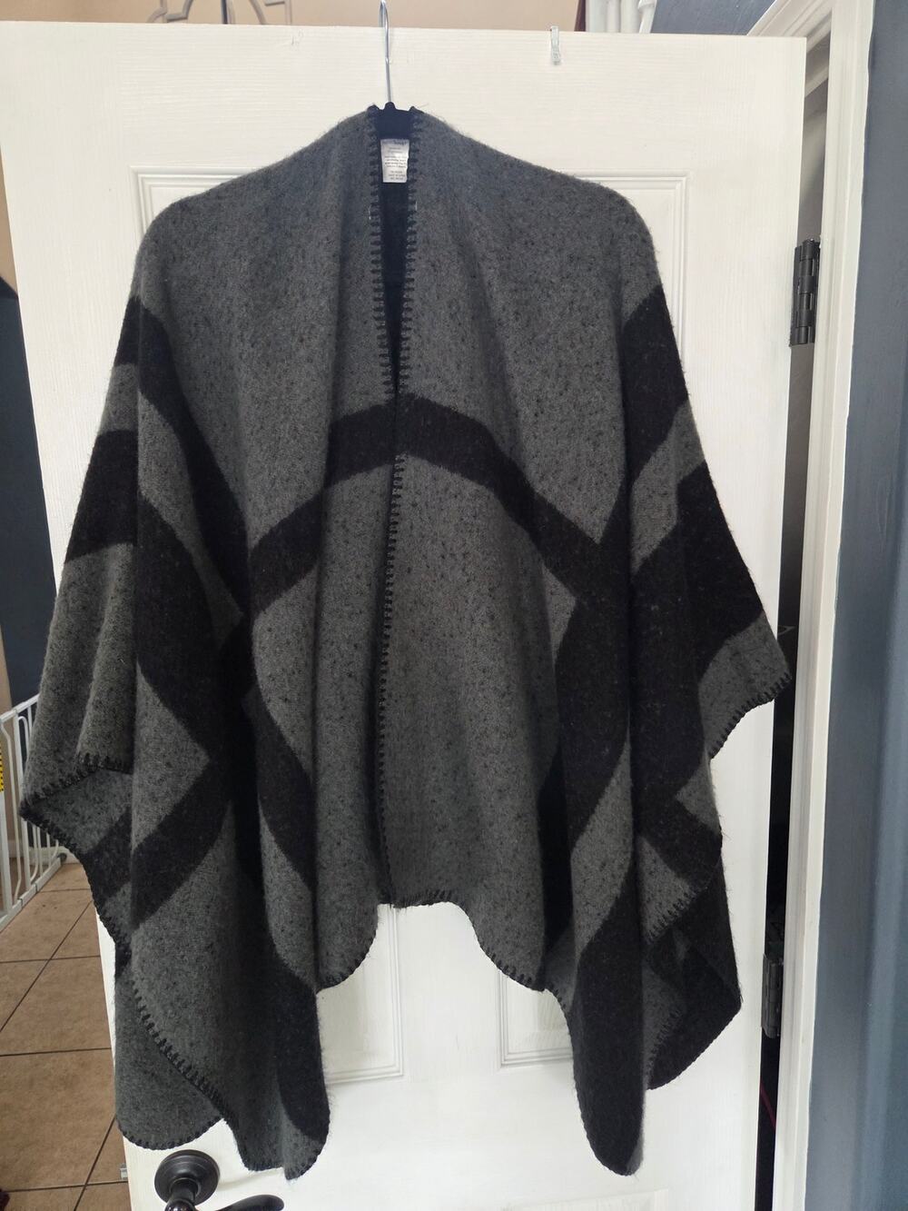 West loop Grey and black poncho 
OSF